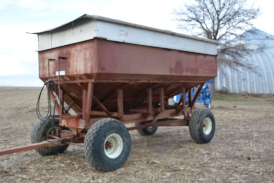 M&W Double-Doored Gravity Wagon/Seed Tender w/Hydraulic Sudenga Auger System and Telescopic Tongue;