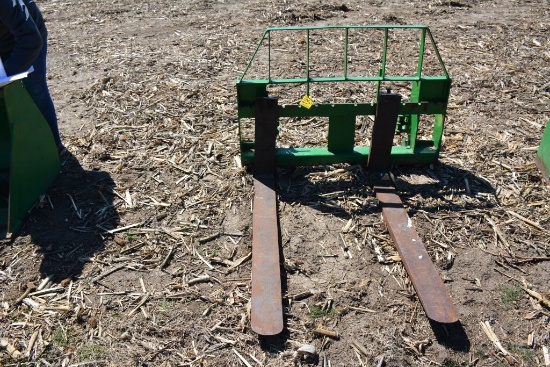 Green Global Attachment Adjustable Pallet Fork