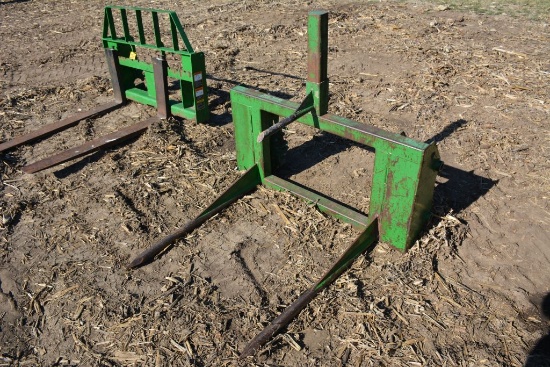Bale Spear, For Globe Attachments