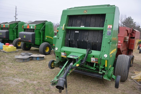 John Deere 568 Baler, Net Wrap, New Mega Wide Pickup, Field Ready, Good Belts, Good Tires Show Weath