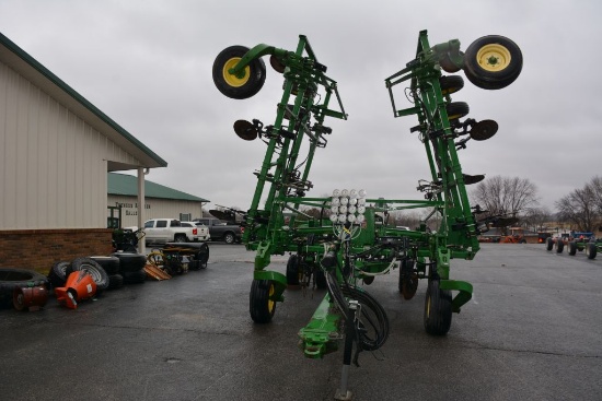 John Deere 2410c 15 Knife NH3 Applicator, 3 Section Control, Accu Depth, Greenstar