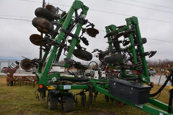 2012 Dalton NH3 Applicator, 21 Knife, Dual Raven Coolers, Dual Feed Hoses 1 Year Old, Agleader Hooku