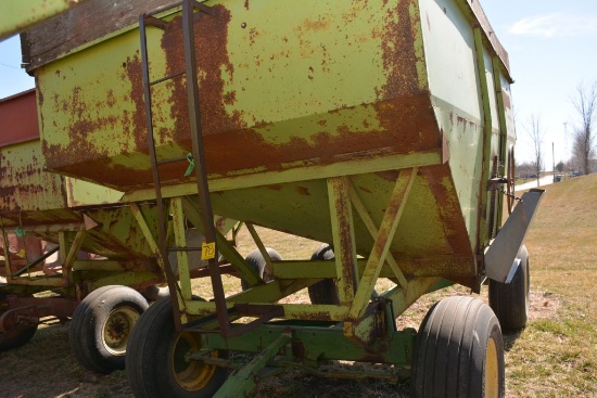 Parker Gravity Wagon, Wood Extension, On John Deere Running Gear, Approx. 300bu