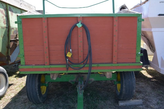 12' Barge Wagon, 41" Sides, Good Floor, 2 Way Hoist, JD Running Gear With 11L-15 Tires Off NH3 Tank