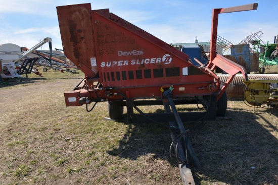 Dew Eze Super Slicer 2, Big Round Bale Processor, Good Sickle and Floor Chain, 540pto