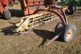 New Holland 258 Dolly Wheel Rake, Shedded, Good Shape