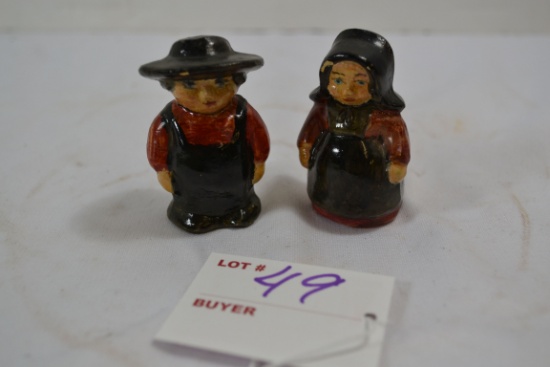 Pair of Vintage Amish Figure by Ruth Fisher 1966