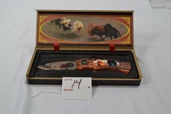 Collectors Pocket Knife of Fighting Roosters in Wood Box- China Made
