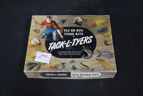 Vintage Tack-L-Tyers No. J21 Fly or Bug Tying Kit; NOS