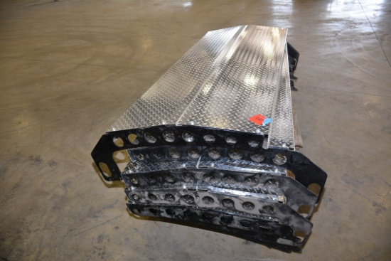 7 - Diamond Plate Aluminum Trailer Wind Farings; Approx. 84"; 7xBID