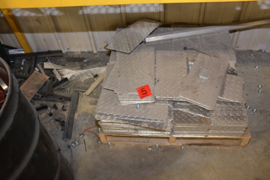 1 Pallet Diamond Plat Aluminum Shields/Rock Protectors