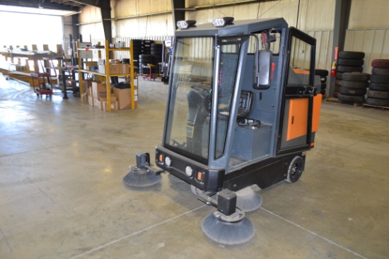 Crystal Floor Sweeper Model CSR75 w/75" Cleaning Width, 21 Gal. Capacity Water Tank, Dual Wash, Char