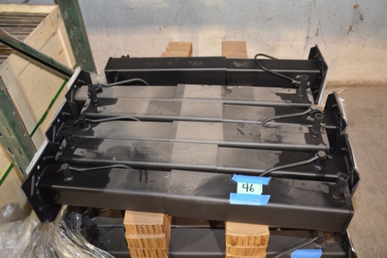 8 - New Holland Extension Jacks; 12k to 14k lbs.; 8xBid