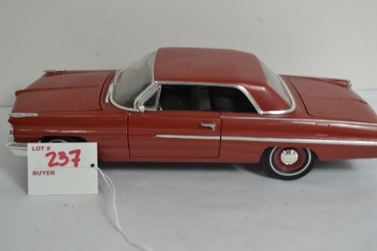 Ertl 1/18 Scale 1962 Pontiac Catalina