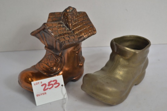 Brass Boot and Pot Metal Old Woman Who Lived in a Shoe Bank (No Stopper)