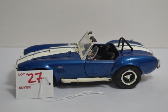 Ertl 1/18 Scale Shelby Cobra 427 Model Car