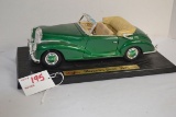 Maisto 1955 Mercedes-Benz 300S Scale Model