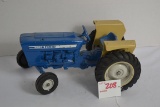 Ertl Ford 4600 Wide Front Tractor 1/16 Scale