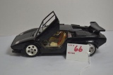 Bburago 1/18 Scale 1988 Lamborghini Car Tech