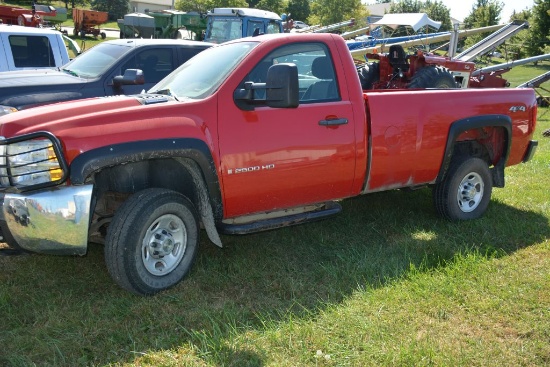 2008 Chevy 2500HD, Red, 6.6L Duramax, Auto, 4x4, 130,440 Miles, Cloth Interior, Manual Doors, Brake