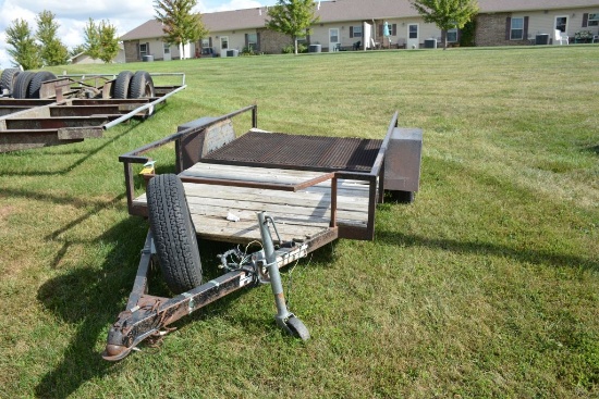 5'x8' High Point Motorcycle Trailer, Wood Floor, Solid Mesh Ramp, 2" Ball, 175/80 R13 Tires