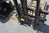 GNSUE 3pt Fork Lift For Pallets, Good Shape, Hydraulic Operated, Like New