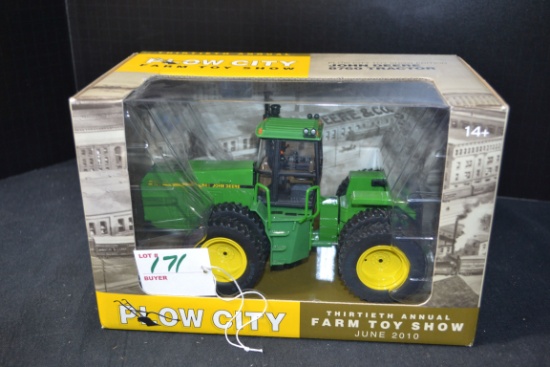 Ertl 13th Annual Plow City Farm Toy Show John Deere 8760; 1/32 Scale; NIB