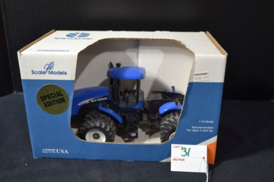Scale Models Special Edition New Holland TJ450 Tractor; 1/16 Scale; NIB