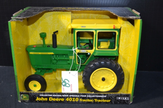 Ertl Collector's Edition John Deere 4010 Diesel Tractor; 1/16 Scale; NIB