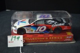NASCAR 2003 Edition Collectors Series No. 10 Valvoline Car; 1/24 Scale; NIB