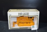 Ertl Collector's Edition John Deere 420 Crawler; 1/16 Scale; NIB; Slight Damage to Box
