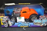 Muscle Machine Collectibles 1933 Ford Coupe; 1/18 Scale; NIB