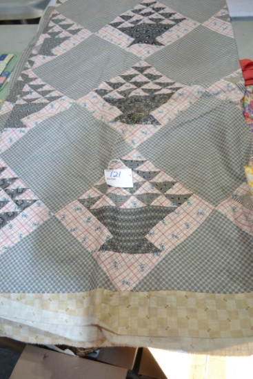 Vintage Twin Sized? Flower Basket Quilt Top; Top Only