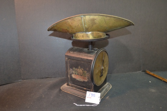 Vintage "The Favorite Family Scale" Store/Kitchen Scale w/Brass Scale Pan and Scoop