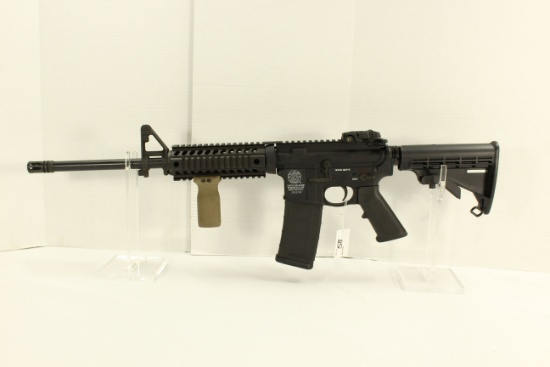 Smith & Wesson Model MP-15 5.56 Semi-Auto Rifle w/Retractable Stock, Flash Hider, Bayonet, Flip Up R