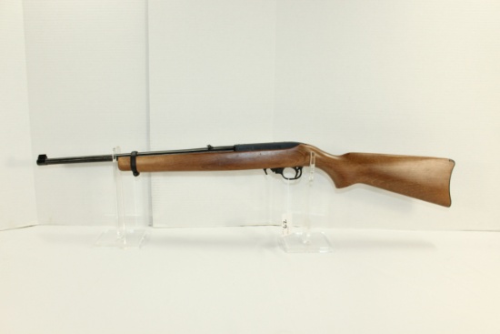 Ruger 10/22 .22LR Cal. Semi-Auto Magazine-Fed Rifle; SN 0005-19547