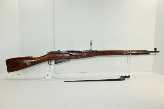 Russian Nagant M91/30 7.62x54R Cal. Bolt Action Rifle w/Russian Hammer and Sickle Crest and Bayonet;