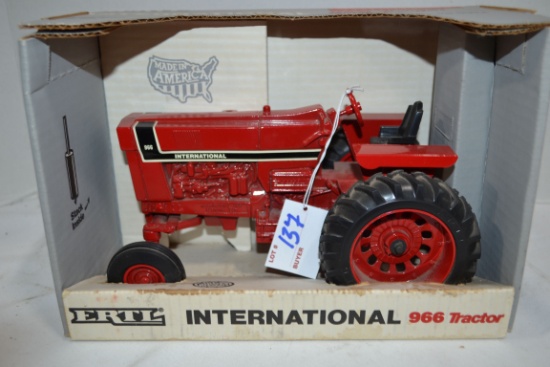 Vintage Ertl International 966 Special Edition Tractor; 1/16 Scale; NIB