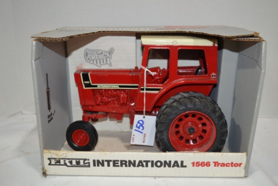 Vintage Ertl International 1566 Tractor; Special Edition; 1/16 Scale; NIB