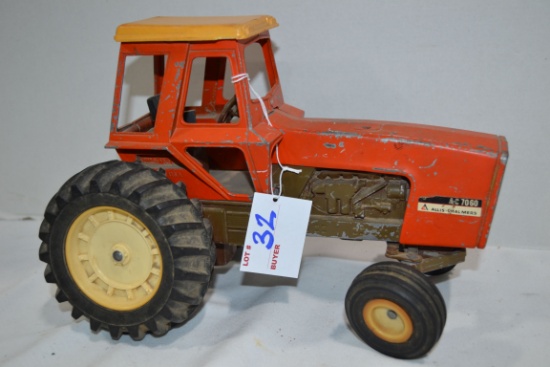 1970s Ertl Allis-Chalmers 7060 Tractor w/Cab