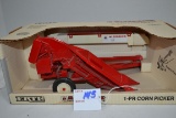 Vintage Ertl McCormick 1-PR Corn Picker; 1/16 Scale; NIB