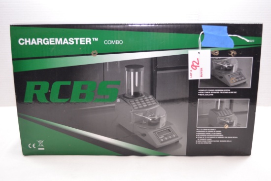 RCBS Chargemaster Combo Powder Scale in Original Box; Like New
