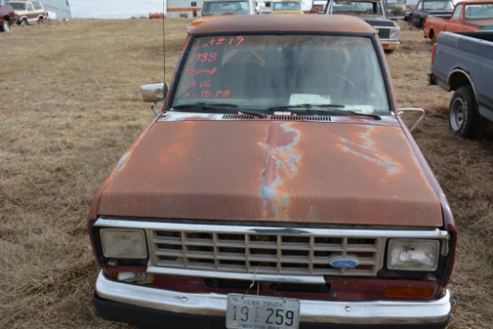 1988 Ford Ranger Pickup w/5-Speed Transmission, 2.9L V6 Engine, AC, PS, and PB