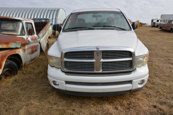 2002 Dodge Ram 1500 4x4 Pickup w/V8 Engine, AC, PS, and PB; NO TITLE