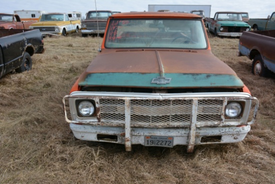 1970 Chevrolet C/10 Pickup w/4-Speed Transmission and V8 Engine