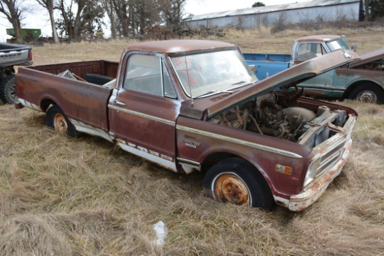 1971 Chevrolet C10 Pickup w/AT and V8 Engine