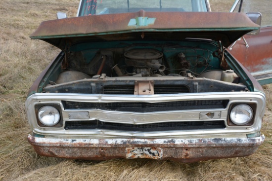 1971 Chevrolet Pickup w/4-Speed Transmission and 350 V8 Engine