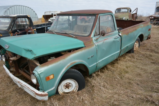 1970 Chevrolet C/10 Pickup w/V8 Engine