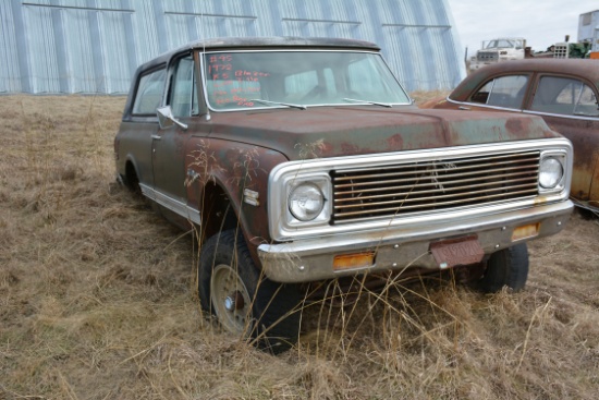 1972 Chevrolet K10 Blazer; NO MOTOR or REAR END; Transmission and Transfer Case; HAS TITLE