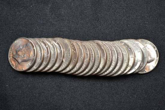 1 Roll of 20 - Bicentennial Kennedy Half Dollars; $10 Face Value